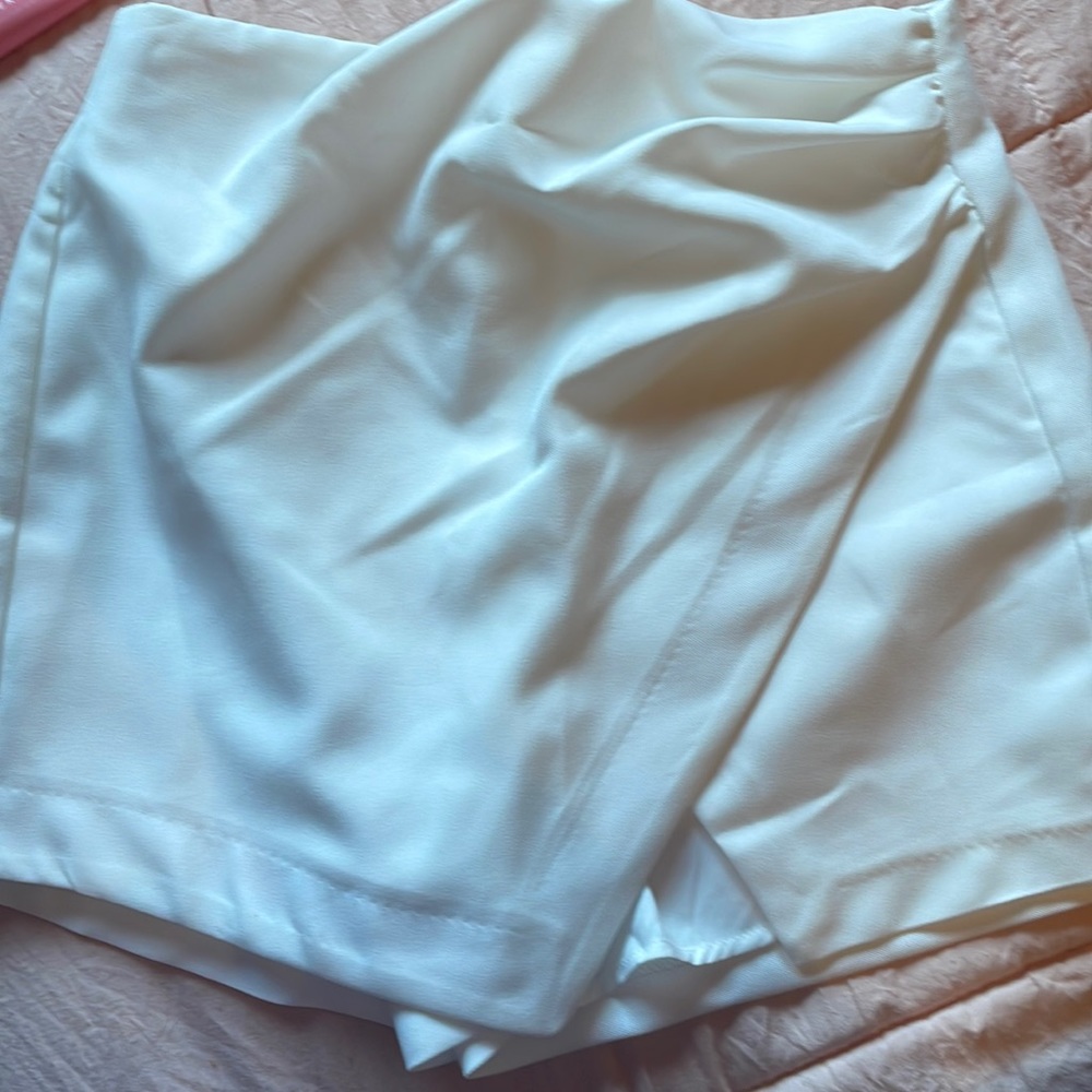 Bershka skort